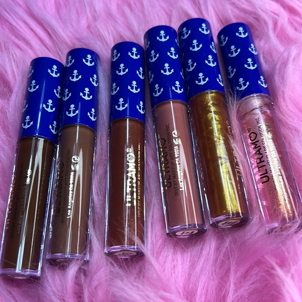 ultramo lipgloss